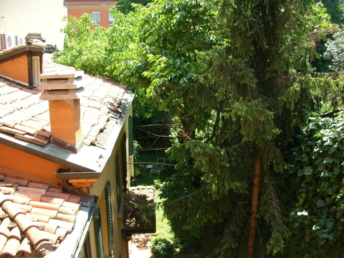 Nice Apartments In Downtown Болонья Екстер'єр фото