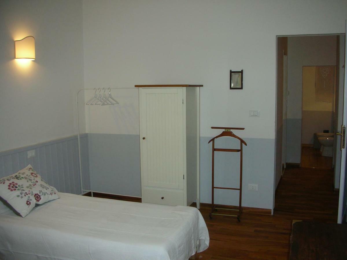 Nice Apartments In Downtown Болонья Екстер'єр фото