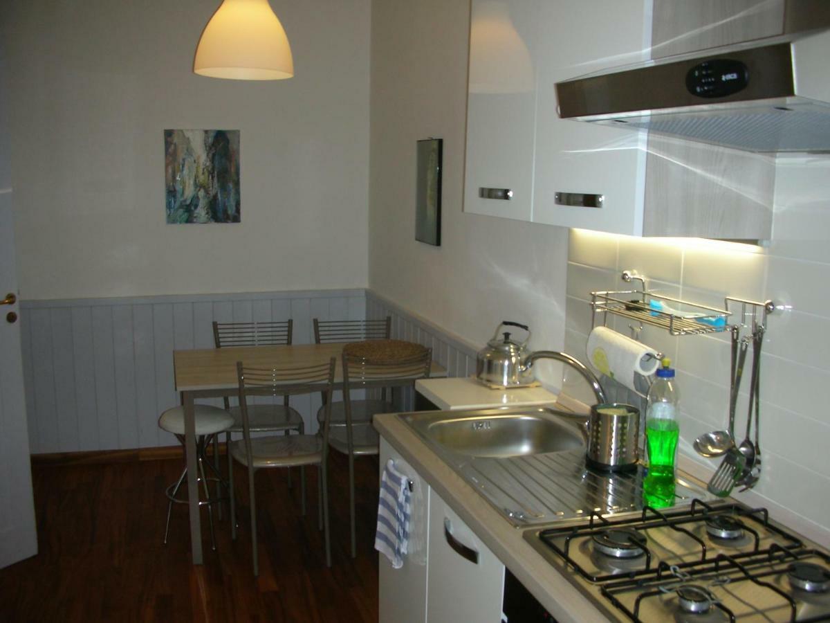 Nice Apartments In Downtown Болонья Екстер'єр фото