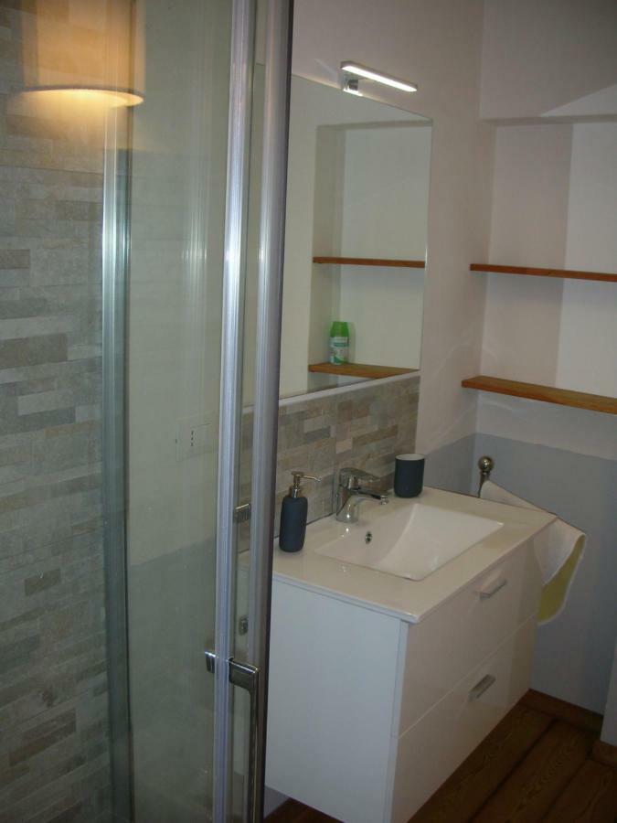 Nice Apartments In Downtown Болонья Екстер'єр фото