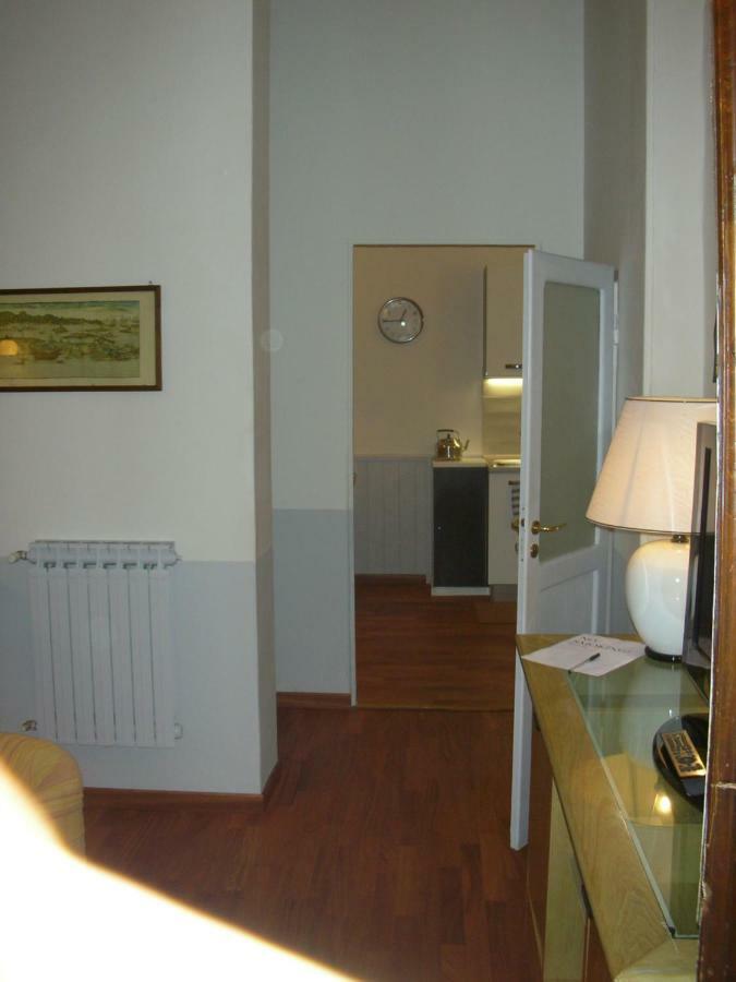 Nice Apartments In Downtown Болонья Екстер'єр фото